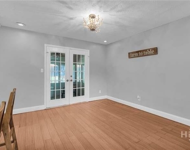 700 Pepperwood Trail - Photo Thumbnail 26