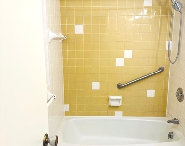 6300 W Irving Park Road - Photo Thumbnail 6