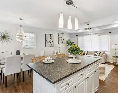 1888 La Mesa - Photo Thumbnail 12