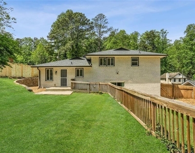 1888 La Mesa - Photo Thumbnail 31