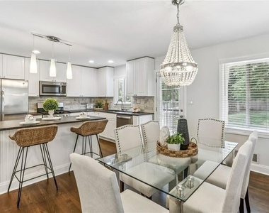 1888 La Mesa - Photo Thumbnail 11