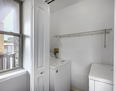 7724 S Cornell Avenue - Photo Thumbnail 27