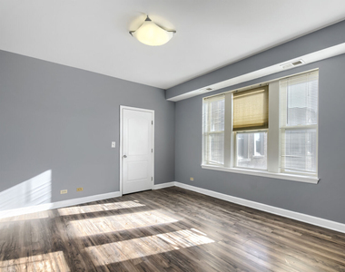 7724 S Cornell Avenue - Photo Thumbnail 13