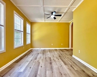 2703 Seneca Trail - Photo Thumbnail 11