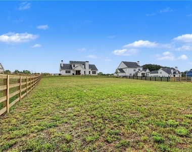 5430 Crow Road - Photo Thumbnail 27
