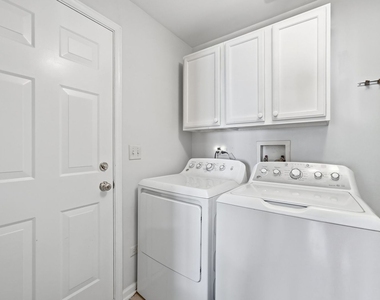 16146 Huron Street - Photo Thumbnail 16