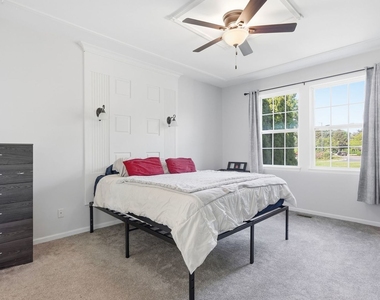 16146 Huron Street - Photo Thumbnail 8
