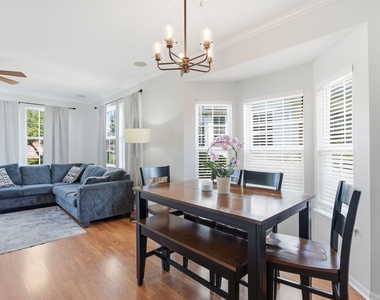 16146 Huron Street - Photo Thumbnail 4
