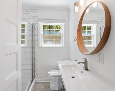 2305 Sanford Road - Photo Thumbnail 20