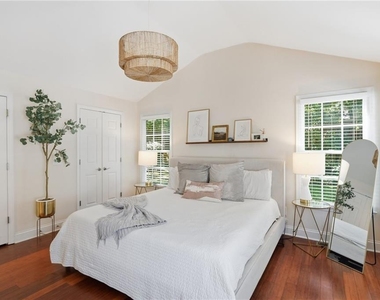 2305 Sanford Road - Photo Thumbnail 25