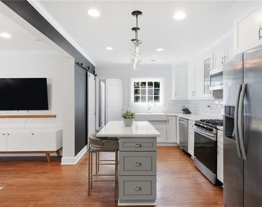 2305 Sanford Road - Photo Thumbnail 3