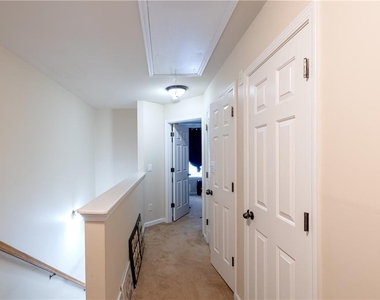 625 Grove Manor Park - Photo Thumbnail 13