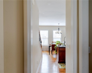 625 Grove Manor Park - Photo Thumbnail 5