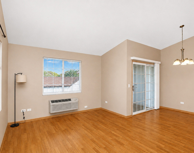 1623 Silverstone Drive - Photo Thumbnail 2