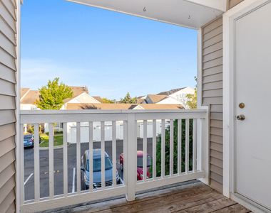 1623 Silverstone Drive - Photo Thumbnail 8