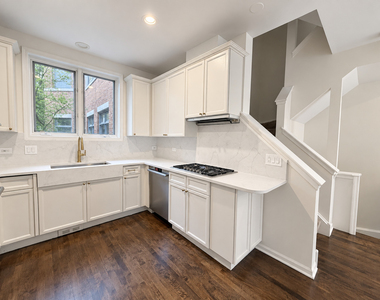 1351 W Altgeld Street - Photo Thumbnail 14