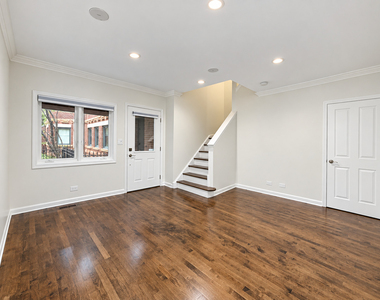 1351 W Altgeld Street - Photo Thumbnail 6