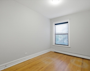 5432 S Drexel Avenue - Photo Thumbnail 5
