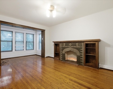 5432 S Drexel Avenue - Photo Thumbnail 3