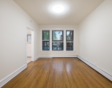 5432 S Drexel Avenue - Photo Thumbnail 1