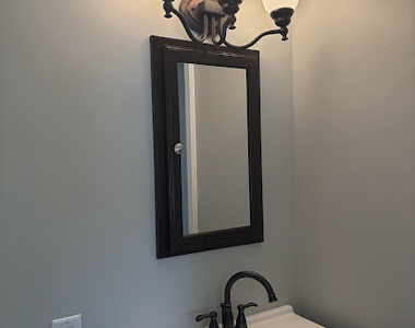 616 Grace Lane - Photo Thumbnail 8