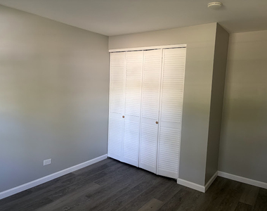 616 Grace Lane - Photo Thumbnail 6