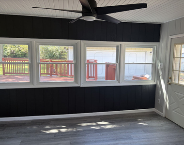 616 Grace Lane - Photo Thumbnail 13