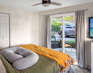 320 N 5th Street - Photo Thumbnail 6