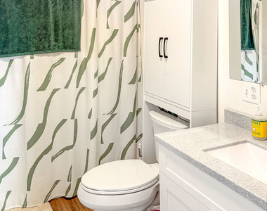 320 N 5th Street - Photo Thumbnail 8