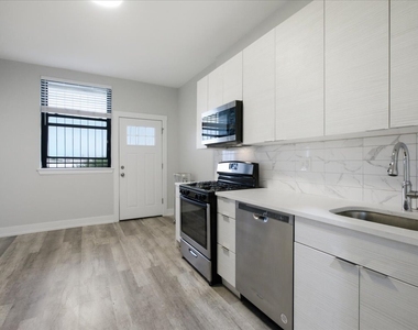 6214 S Dorchester Avenue - Photo Thumbnail 2