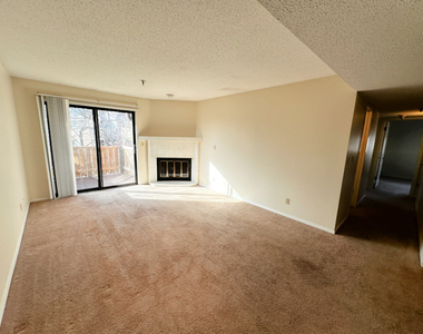 1340 Brook Street - Photo Thumbnail 3