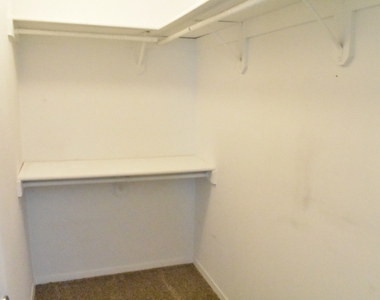 1340 Brook Street - Photo Thumbnail 5