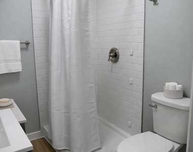 2146 W 21 Street - Photo Thumbnail 12