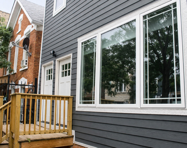 2146 W 21 Street - Photo Thumbnail 2