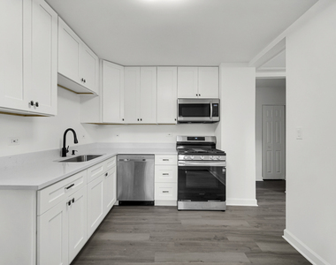 34904 N Carvis Drive - Photo Thumbnail 16