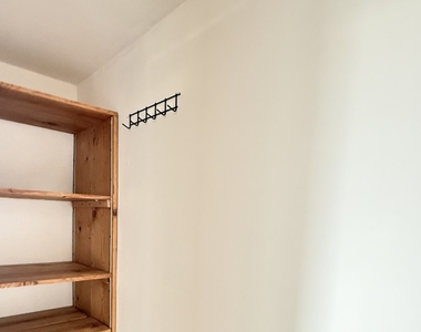 1524 W Jarvis Avenue - Photo Thumbnail 8