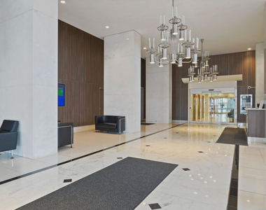 1550 N Lake Shore Drive - Photo Thumbnail 17
