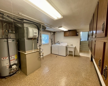 7150 N Crawford Avenue - Photo Thumbnail 20