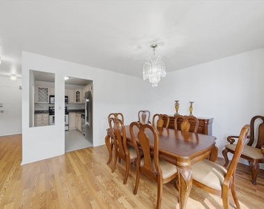 6157 N Sheridan Road - Photo Thumbnail 11