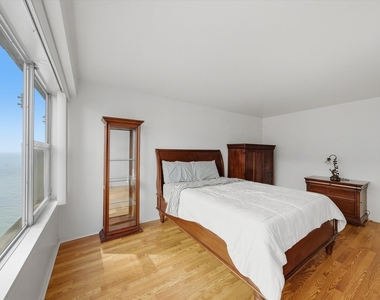 6157 N Sheridan Road - Photo Thumbnail 14