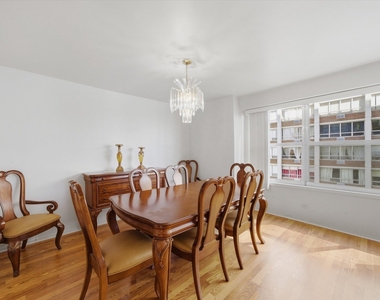 6157 N Sheridan Road - Photo Thumbnail 10