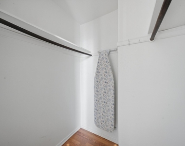 6157 N Sheridan Road - Photo Thumbnail 18