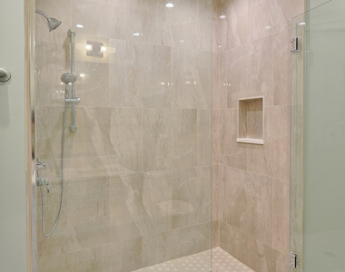 4217 S Indiana Avenue - Photo Thumbnail 7