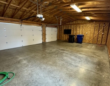 2128 11th Street - Photo Thumbnail 16