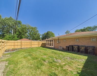 16712 Elm Street - Photo Thumbnail 31