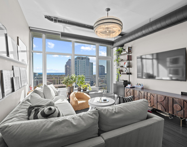 50 E 16th Street - Photo Thumbnail 2