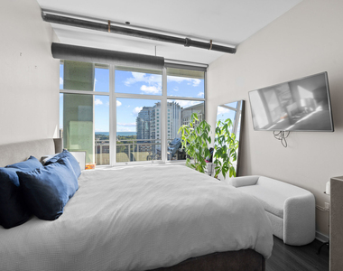 50 E 16th Street - Photo Thumbnail 7