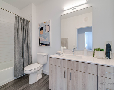 750 Hawthorn Row - Photo Thumbnail 19