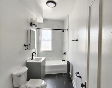 1640 W Albion Avenue - Photo Thumbnail 16