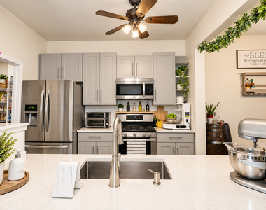 1288 W Black Wolf Road - Photo Thumbnail 5